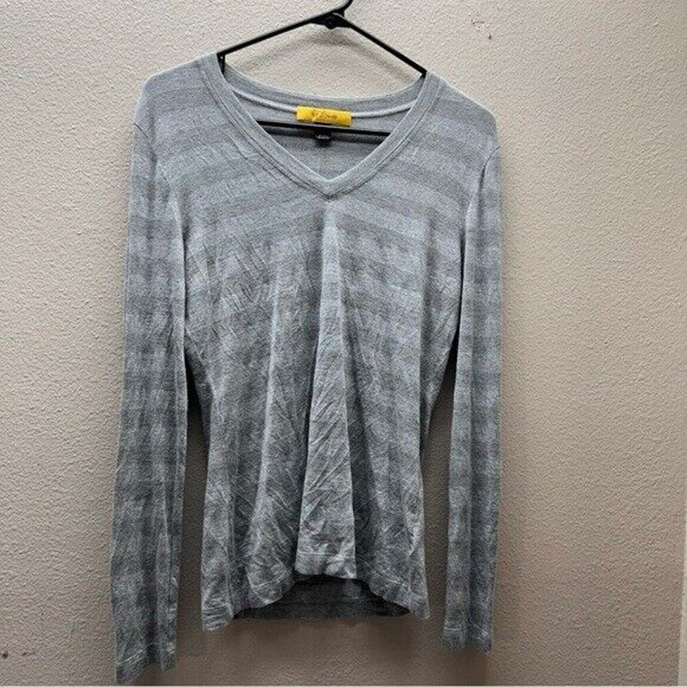 St. John Striped Gray V-Neck Blouse Womens‎ Size S Pullover Long Sleeve Glitter